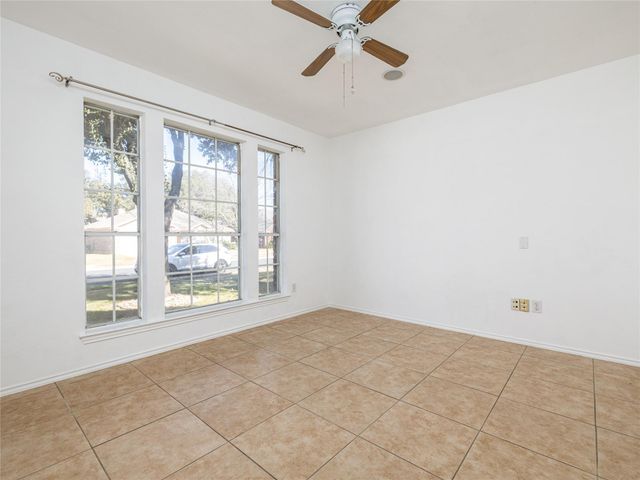 1210 Boerne DR, Cedar Park, TX 78613