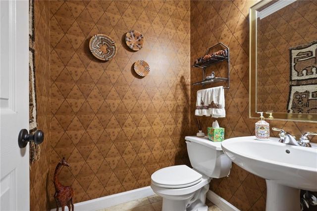1182 Brookhaven Glen NE, Atlanta, GA 30319