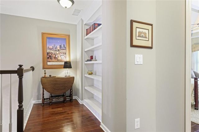 1182 Brookhaven Glen NE, Atlanta, GA 30319