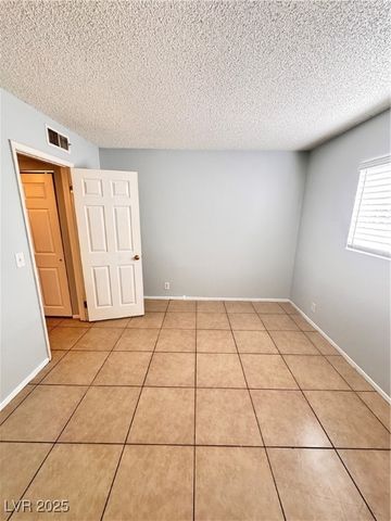 1309 North 22nd Street 3, Las Vegas, NV 89101