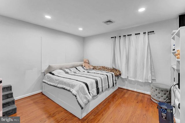 7415 HASTINGS ST, Springfield, VA 22150