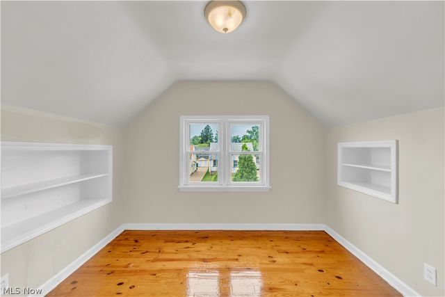 15901 Edgewood Avenue, Cleveland, OH 44137