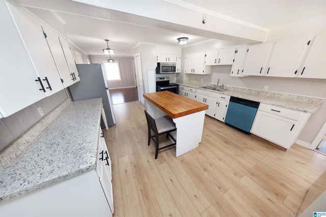 930 JEFFERSON AVENUE, Anniston, AL 36207