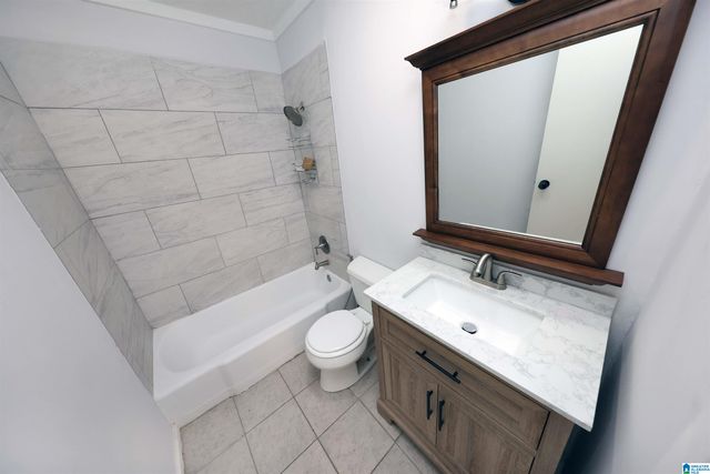 930 JEFFERSON AVENUE, Anniston, AL 36207