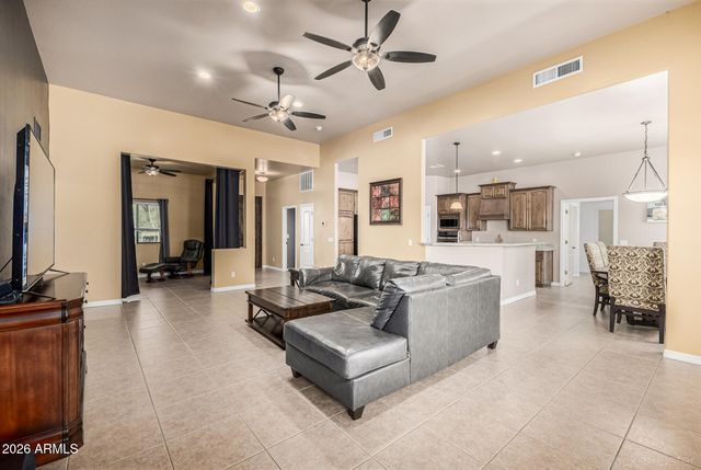 1910 E JOY RANCH Road, Phoenix, AZ 85086