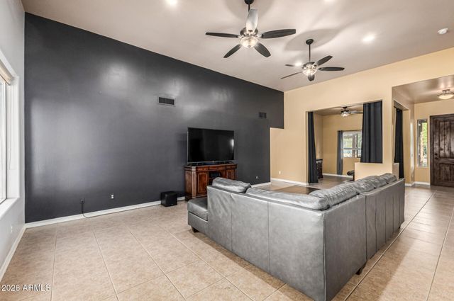 1910 E JOY RANCH Road, Phoenix, AZ 85086