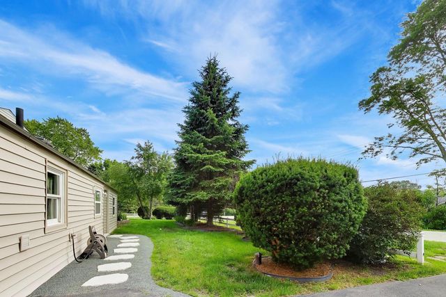 10238 W Wadsworth Road, Beach Park, IL 60099