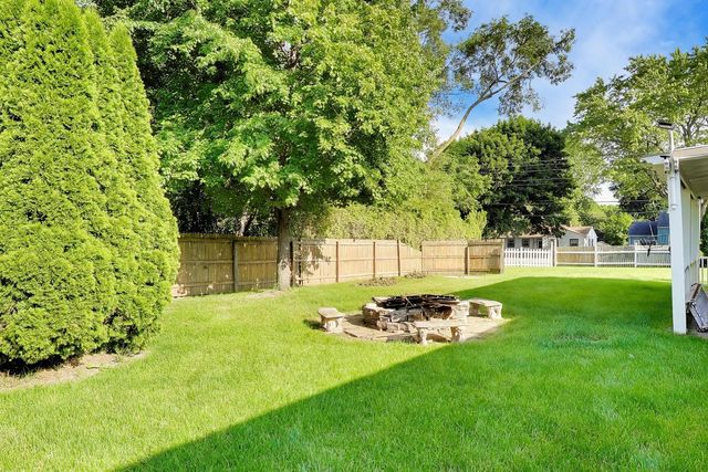 10238 W Wadsworth Road, Beach Park, IL 60099