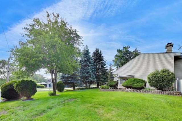 10238 W Wadsworth Road, Beach Park, IL 60099