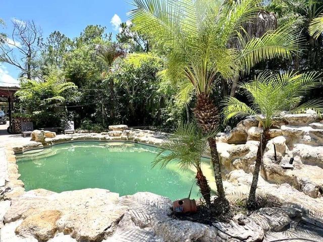 16887 W Trafalgar Drive W, Westlake, FL 33470