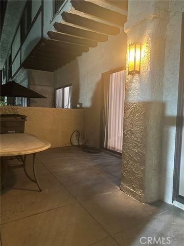 500 IVY Street 9, Glendale, CA 91204