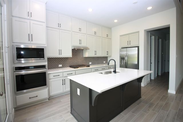 6542 Scarlet Pond Lane, Fulshear, TX 77441