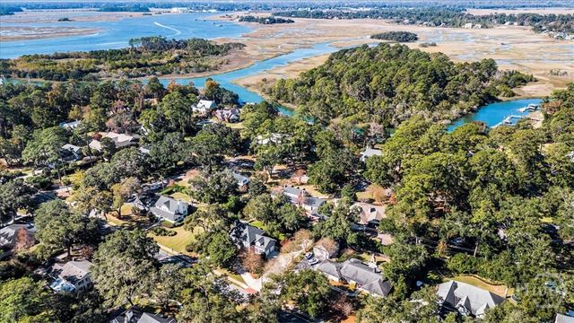 711 Bradley Point Road, Savannah, GA 31410