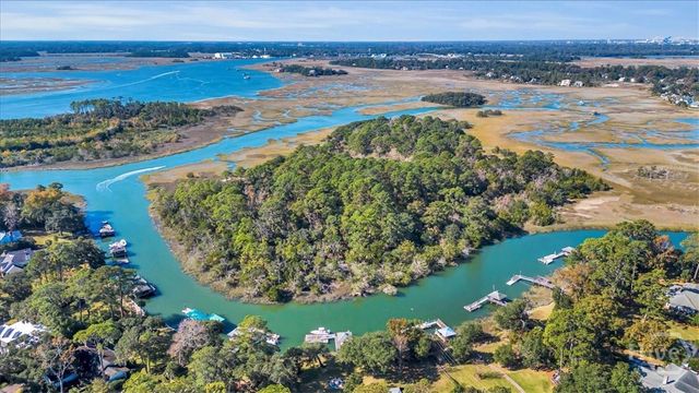 711 Bradley Point Road, Savannah, GA 31410