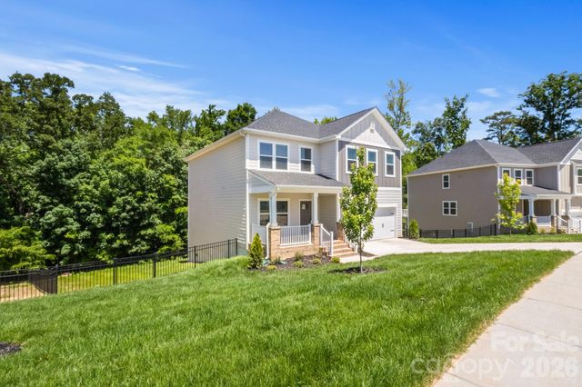 3034 Woodlands Creek Drive, Monroe, NC 28110