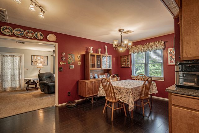 1969 SW Allen Creek Road, Grants Pass, OR 97527