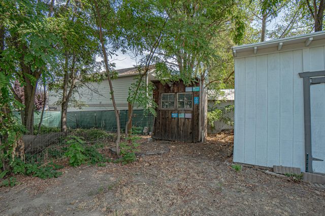 1969 SW Allen Creek Road, Grants Pass, OR 97527