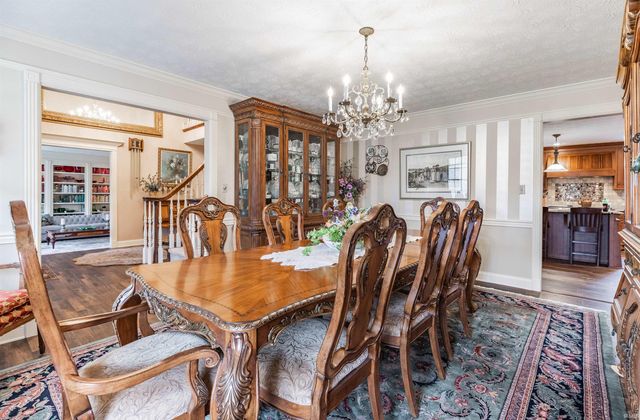 10520 Wilmington Drive, Evansville, IN 47725