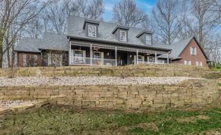 10520 Wilmington Drive, Evansville, IN 47725