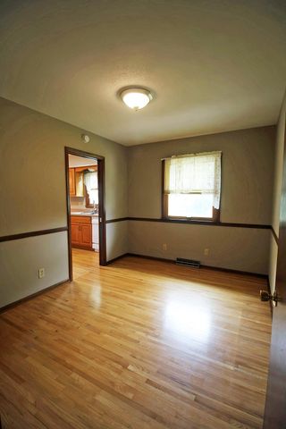 7925 Penn Avenue N, Brooklyn Park, MN 55444