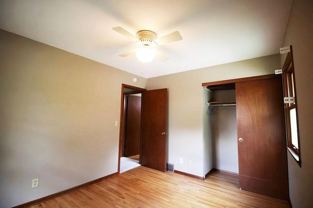 7925 Penn Avenue N, Brooklyn Park, MN 55444