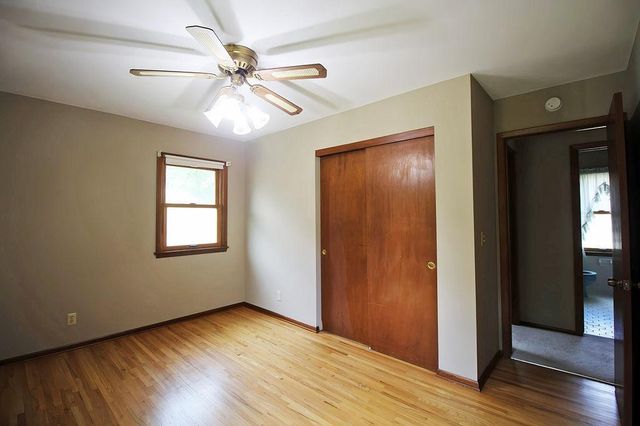 7925 Penn Avenue N, Brooklyn Park, MN 55444