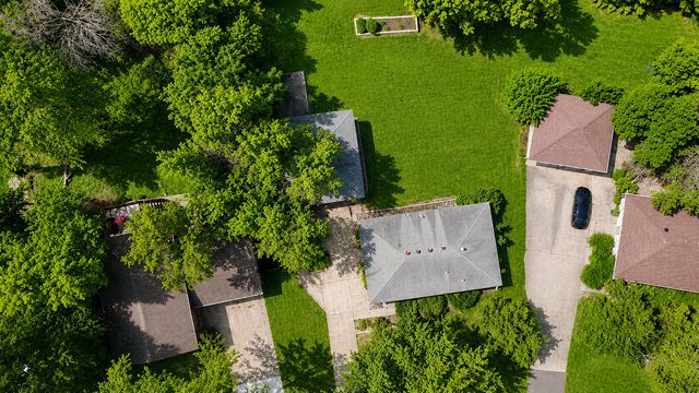 7925 Penn Avenue N, Brooklyn Park, MN 55444