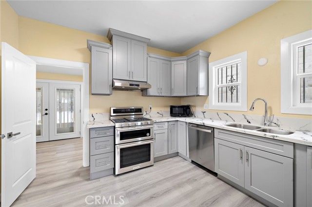 19321 Beach Boulevard, Huntington Beach, CA 92648