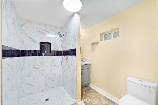 19321 Beach Boulevard, Huntington Beach, CA 92648