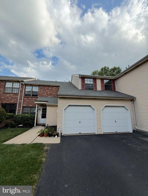 428 WILLOW TURN #B, MOUNT LAUREL, NJ 08054 — exterior