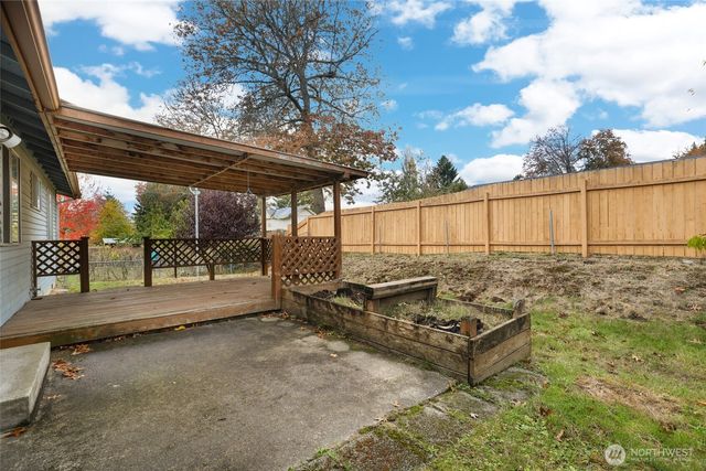 11824 SE 253rd Street, Kent, WA 98030