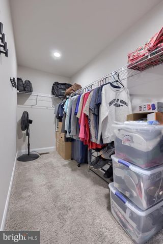 10 ELI DR, York, PA 17404