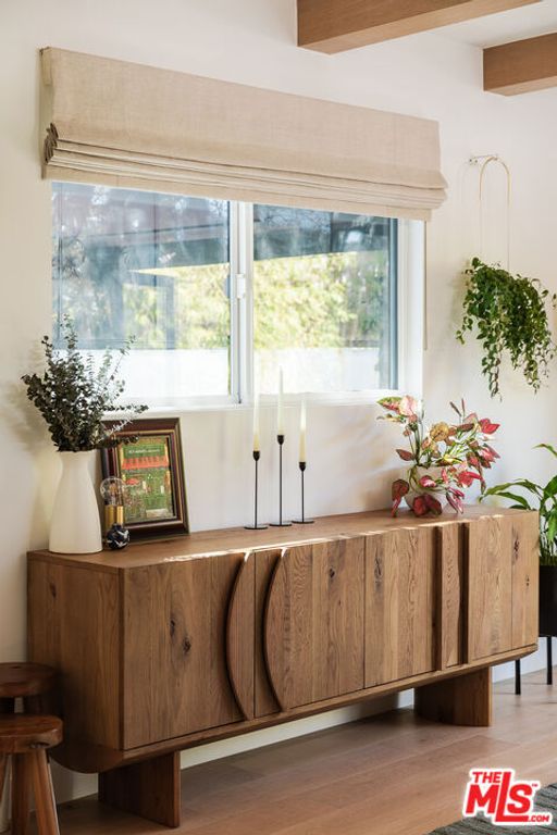 Image 17 of property listing at 5007 Auckland Avenue, North Hollywood, CA 91601