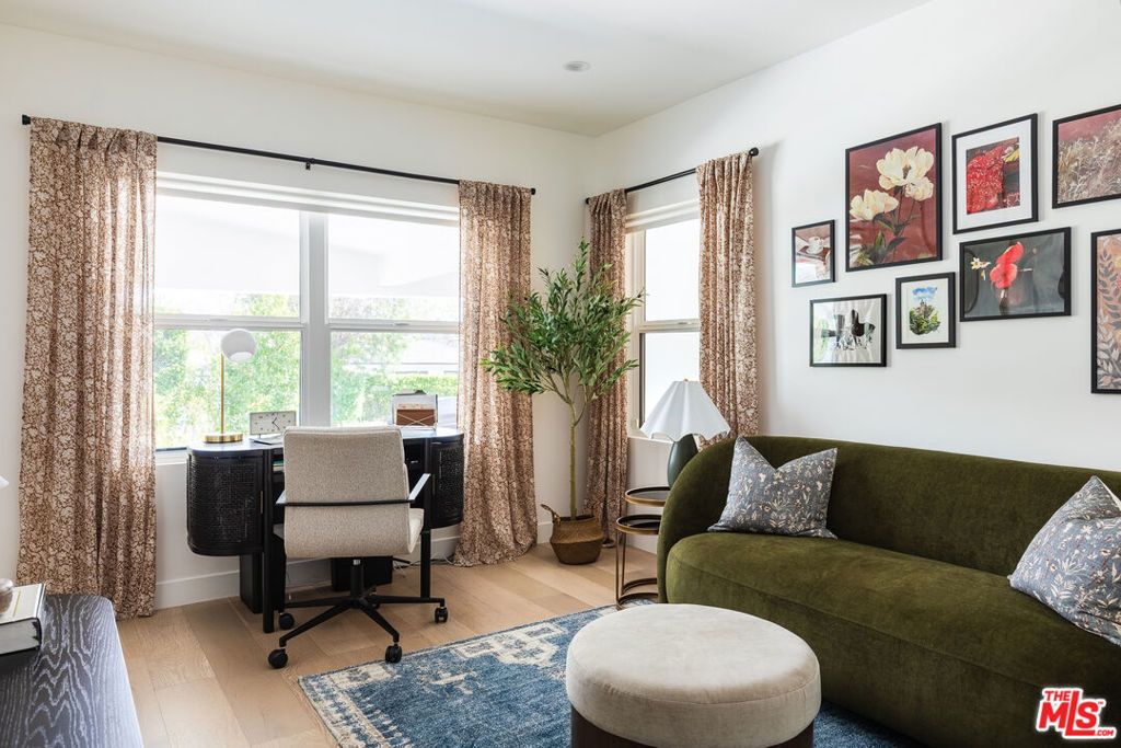 Image 29 of property listing at 5007 Auckland Avenue, North Hollywood, CA 91601