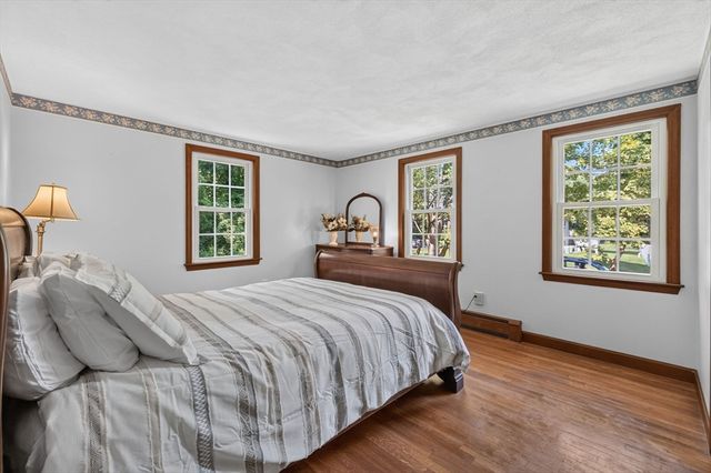 24 Railroad Ave, Taunton, MA 02780