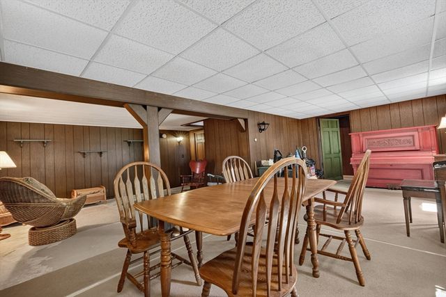 24 Railroad Ave, Taunton, MA 02780