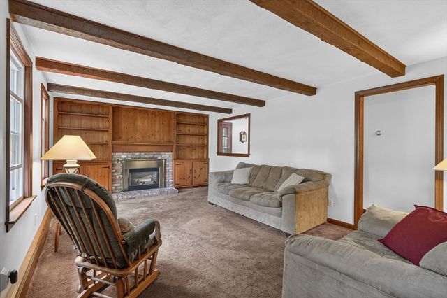 24 Railroad Ave, Taunton, MA 02780