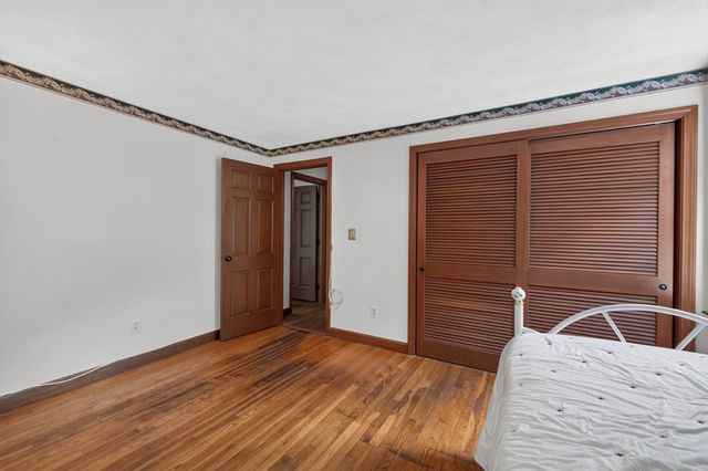 24 Railroad Ave, Taunton, MA 02780