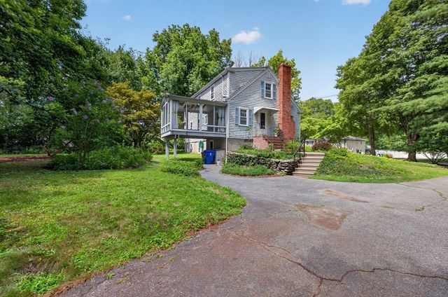 24 Railroad Ave, Taunton, MA 02780