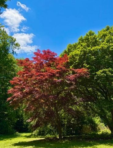 24 Railroad Ave, Taunton, MA 02780