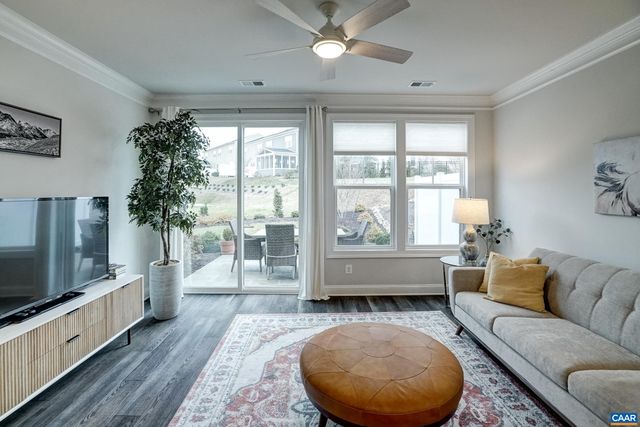 2024 DUNWOOD DR, Crozet, VA 22932