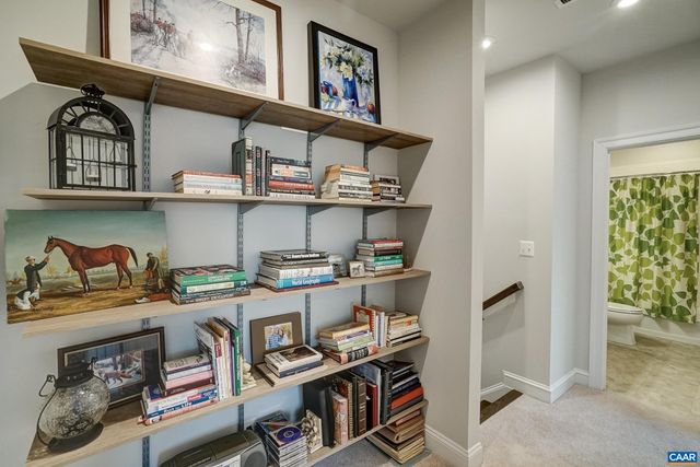 2024 DUNWOOD DR, Crozet, VA 22932