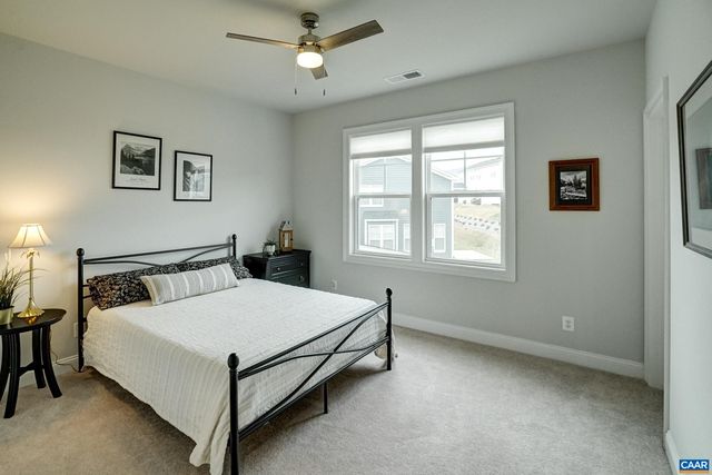 2024 DUNWOOD DR, Crozet, VA 22932