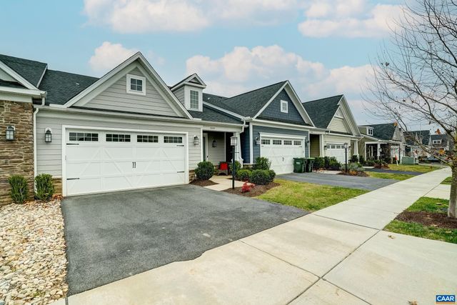 2024 DUNWOOD DR, Crozet, VA 22932