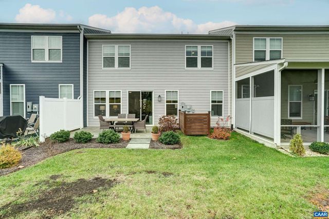 2024 DUNWOOD DR, Crozet, VA 22932