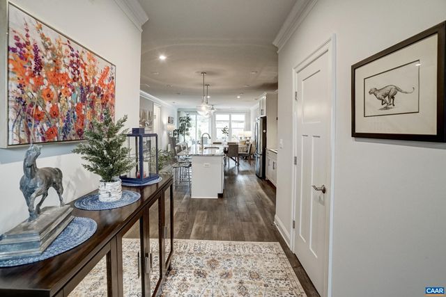 2024 DUNWOOD DR, Crozet, VA 22932