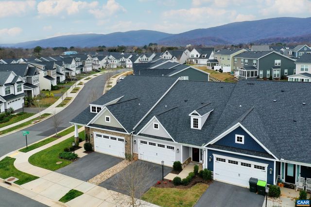 2024 DUNWOOD DR, Crozet, VA 22932