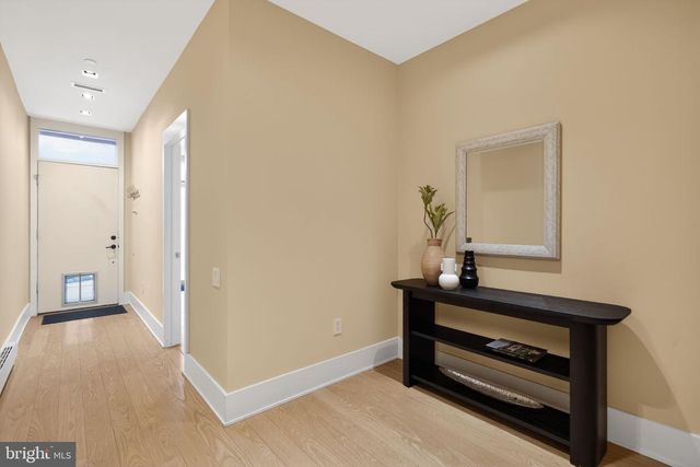 2110-12 SANSOM ST, Philadelphia, PA 19103