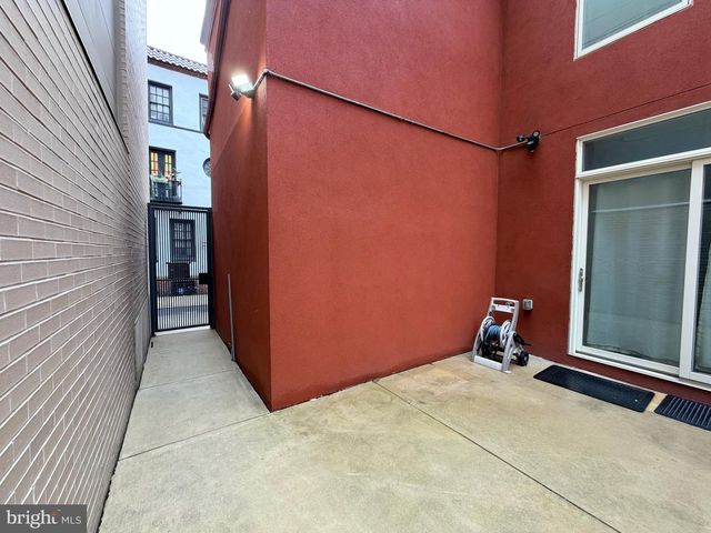 2110-12 SANSOM ST, Philadelphia, PA 19103