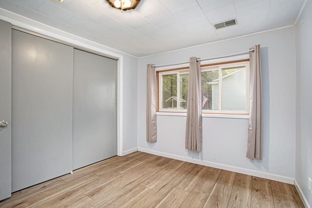 457 S Burr Oak Road, Colon Vllg, MI 49040